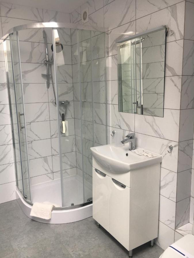 Hotel Rover Львов Экстерьер фото