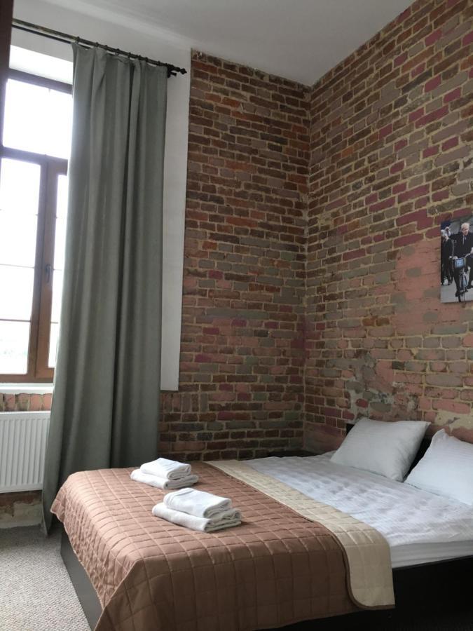 Hotel Rover Львов Экстерьер фото