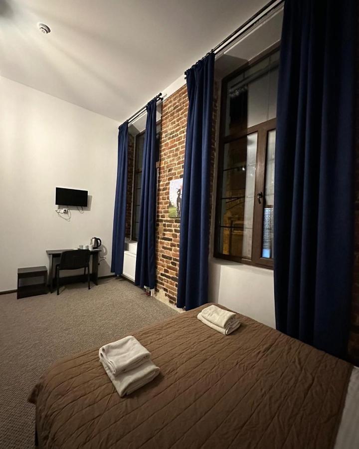 Hotel Rover Львов Экстерьер фото